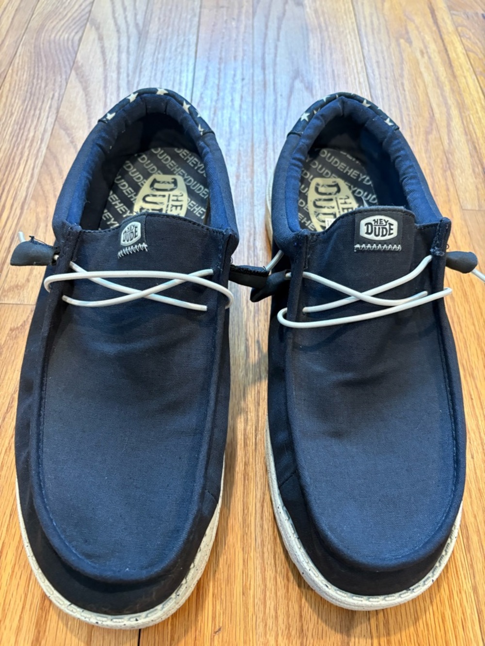 Men’s Hey Dudes size 13 EUC - Picture 3 of 8